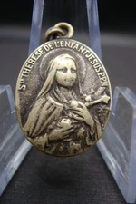 Antique French St. Therese of Lisieux "Shower of Roses" Promise Medal