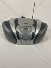 RCA RCD-122 Digital Single CD Player / Radio Tuner Boombox - TESTED READ