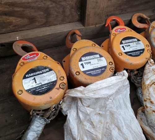 Harrington 1 Ton Chain Hoist 20 Ft Lift CF010-20
