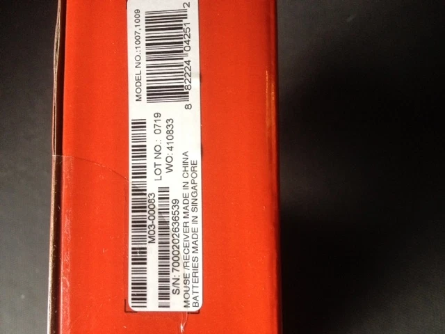 Microsoft Wireless Optical Mouse 5000 (M03-00083) - Image 4 of 4