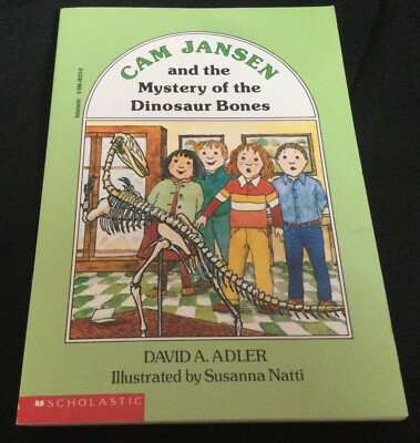 Cam Jansen and the Mystery of the Dinosaur Bones (1992 PB) - BRAND NEW!!