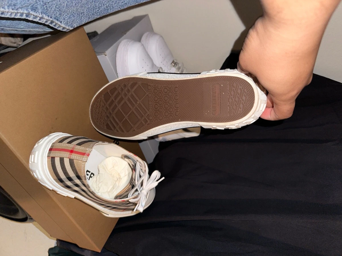 Burberry shoes cheap europe