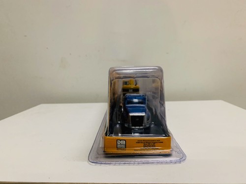 Semi Tractor Lowboy Trailer Cat DieCast Machines 1/87 By DieCast Masters 84415 - Picture 5 of 7