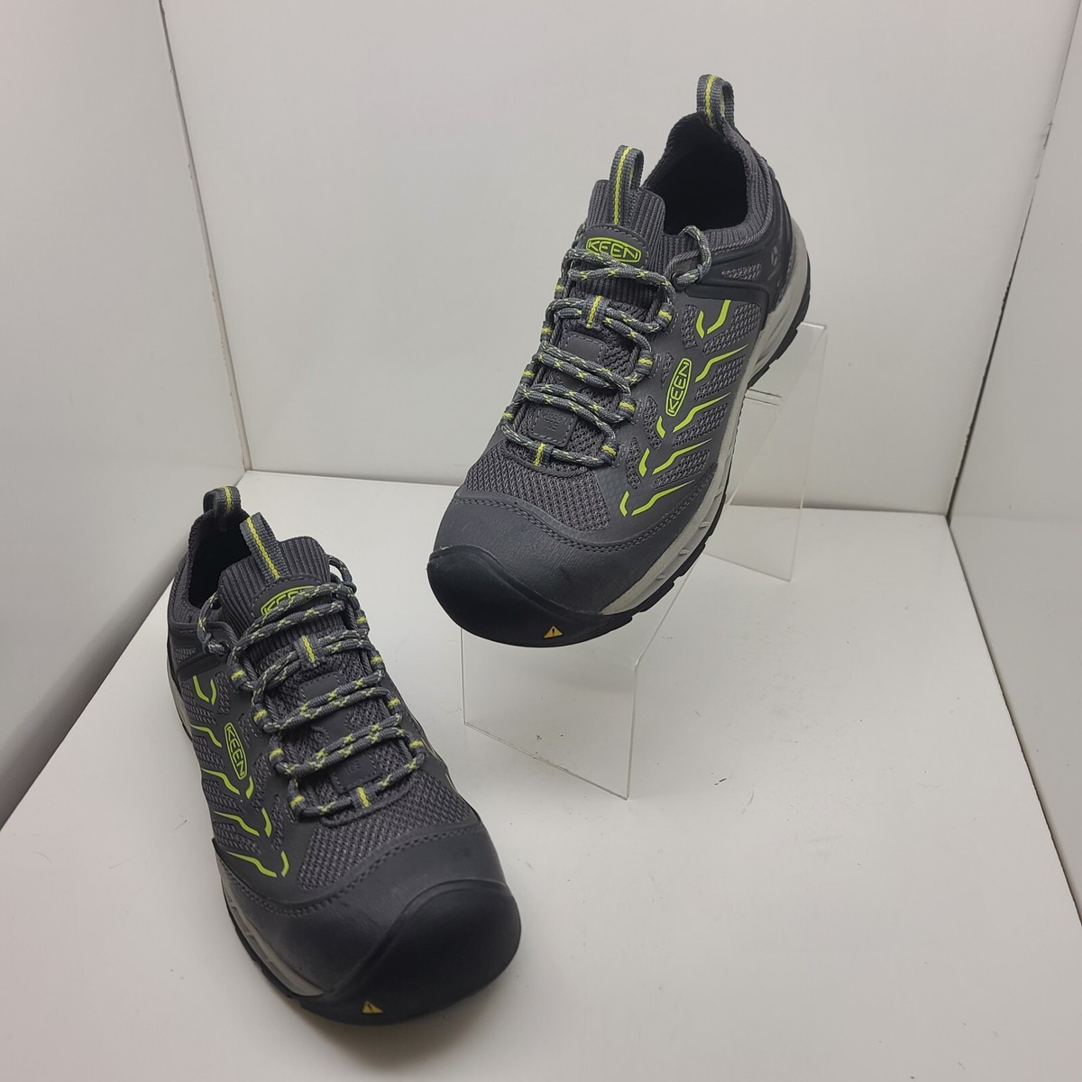 KEEN men size 10.5EEE  Flint II Low Steel Toe Sneaker Work Utility Shoe KEEN Utility Women Flint II Sport Work EH Shoes Safety Toe  main image 2