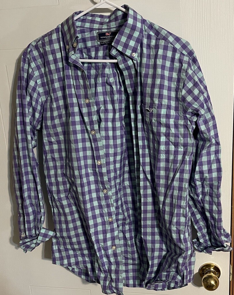 Vineyard Vines Button Down Medium - image 1