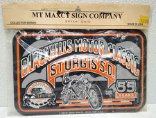 Vintage STURGIS BLACKHILLS MOTOR CLASSIC MOTORCYCLE PLATE Mt Maxcy Sign NOS USA