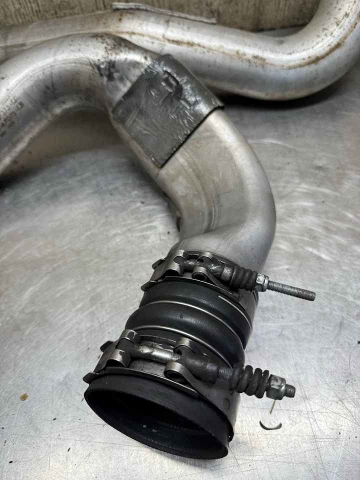 08-10 Tubos de tubo intercooler Powerstroke Powerstroke OEM FORD F250 F350 6,4 L Foto 4 de 4