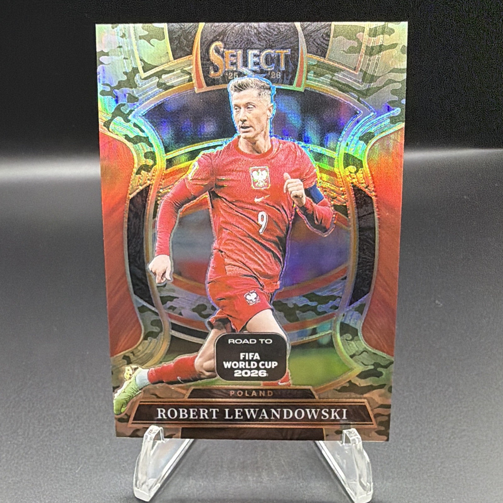 Panini Select 2025-26 Lewandowski #37 Terrace Camo Prizm /199 Poland