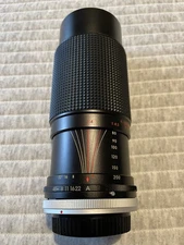 SAKAR MC ZOOM/C-MACRO 1:4.5 f=80-200mm CAMERA LENS