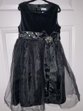 Older Girls Black Velvet Dress Size 5 W/tulle  Rhinestone Accent