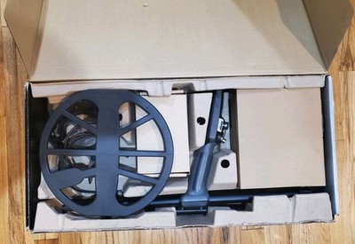 Minelab EQUINOX 800 Metal Detector