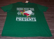 Dr. Seuss THE GRINCH WHO STOLE CHRISTMAS Presents T-Shirt LARGE NEW w/ TAG