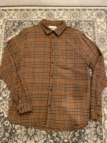 Long sleeve tan brown plaid button 