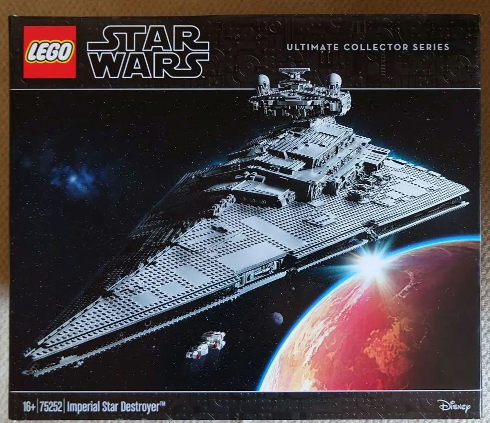 New LEGO 75252 Star Wars Ultimate Collector Series Imperial Star