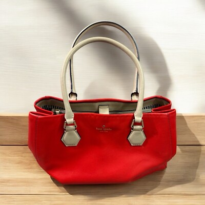 LADY GAGA OPERA HAUS TOTE（RED） Tote Bag Red Handbags Red Opera Haus Tote Lady Gaga Official Store