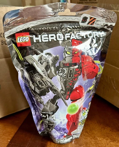 LEGO HERO Factory: Splitface (6218) New in Sealed Foil Pack from 2012!