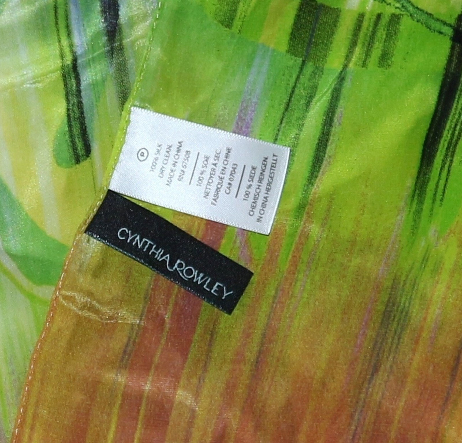 CYNTHIA ROWLEY Multicolor Print Rectangular Silk … - image 9