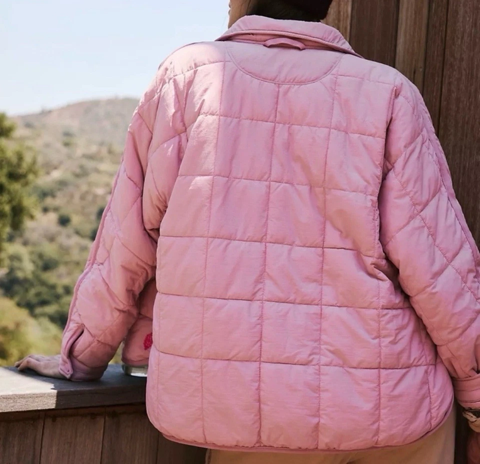 NUEVO CON ETIQUETAS $218 Free People x Hatch Maternity XS Chaqueta Puffer Rosa Pippa Abrigo Embalable Foto 3 de 4