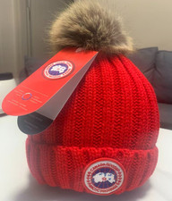 2026 CANADA GOOSE Couple Knitted Hat Fashion Winter Warmth Versatile Accessory