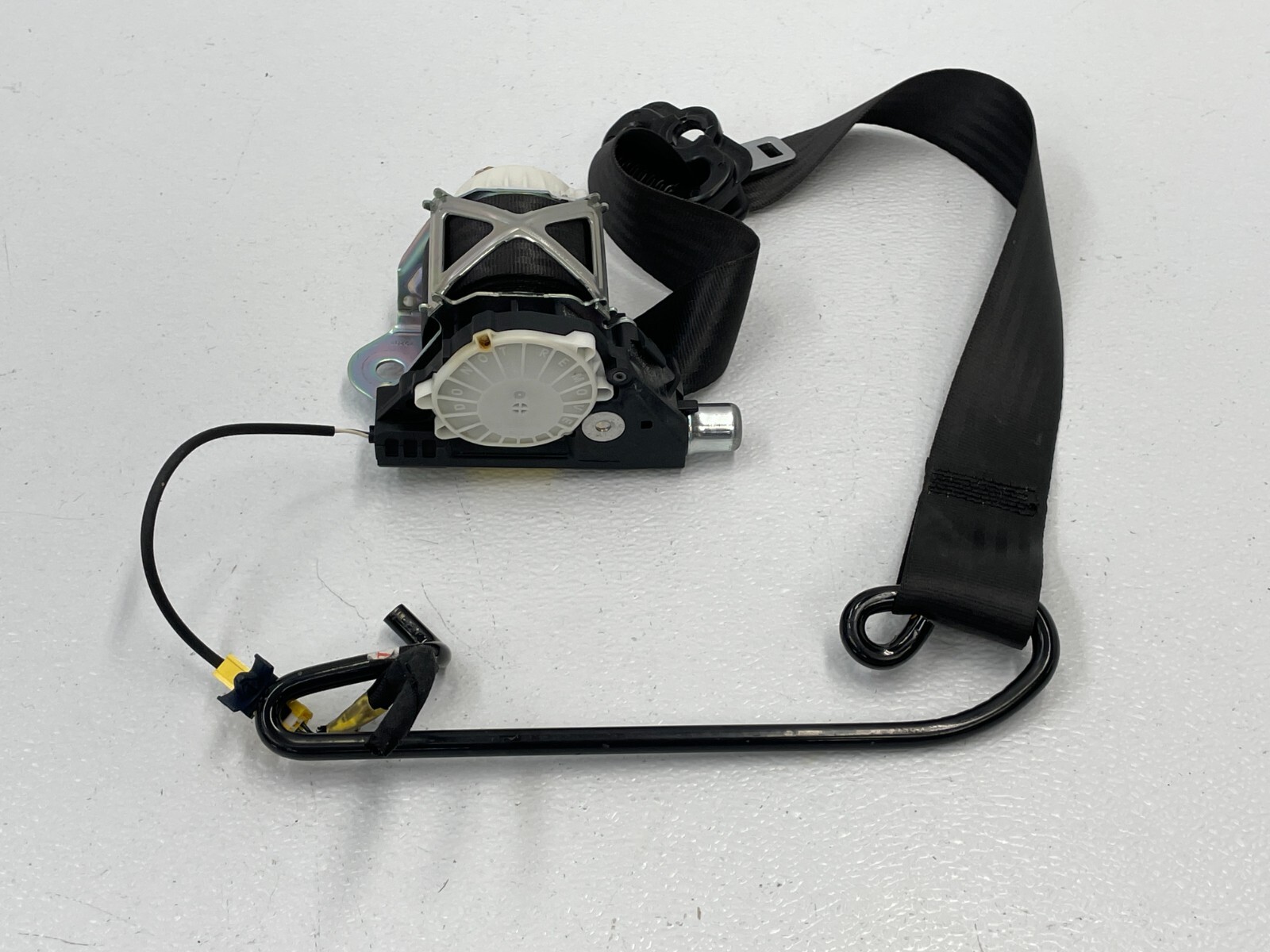 13 14 Maserati Granturismo M145 Front Right Pass Seatbelt Retractor 1458 OEM