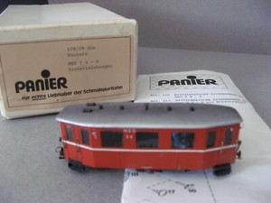 Vieux Banc Public Miniature En Métal Blanc Par Gecomodel - Maquette Train 150 17 - 4,5 X 0,8 Cm