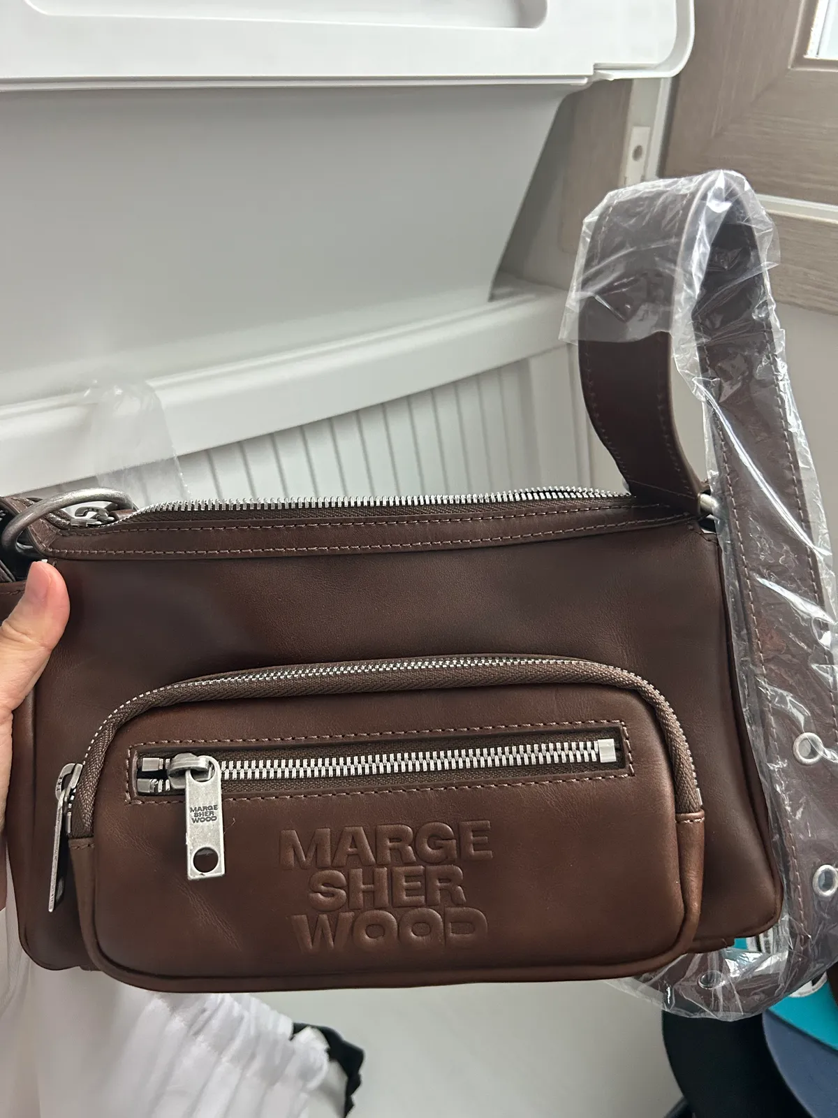 MARGE SHERWOOD OUTPOCKET HOBO MINI_washed brown pull-up Bag Authentic FAST&SAFE