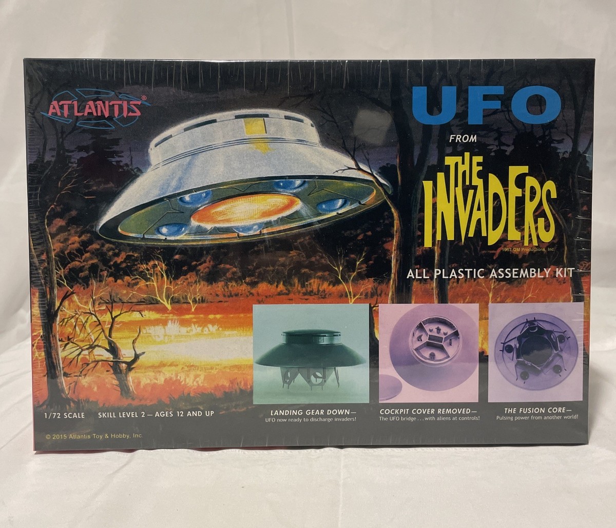 The Invaders UFO Model Kit 1/72 Atlantis Toy and Hobby for sale