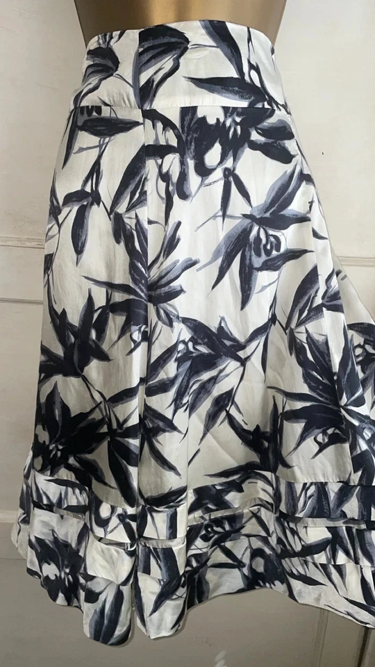MONSOON Floral Oriental Sardinia Silk Cotton Mix Flare Midi Skirt Size 22 . - Image 2 of 3