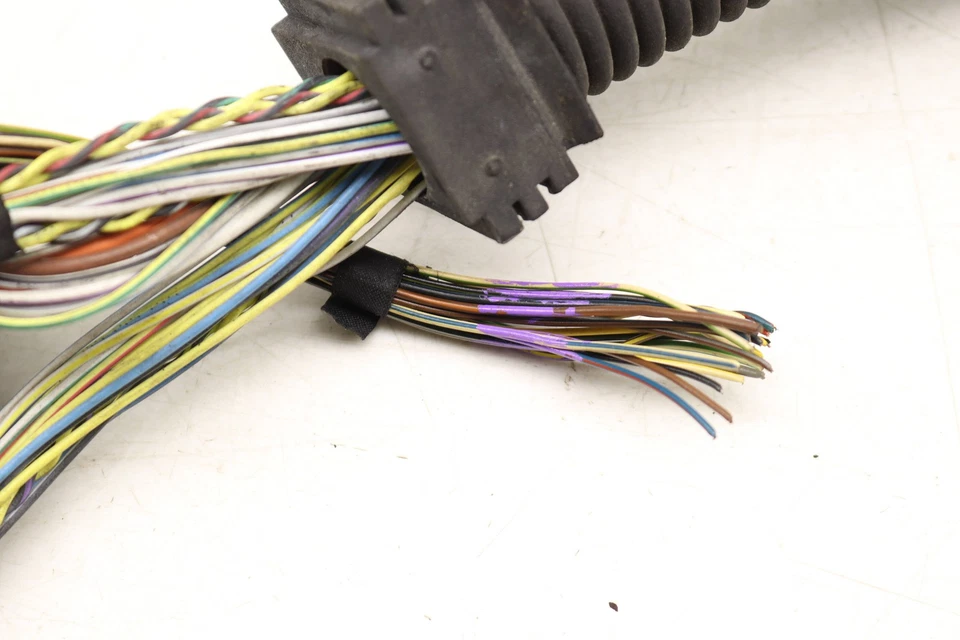 BMW 328I XDRIVE 2009-2012 - Arnés de cableado del motor 7602186 Foto 2 de 4