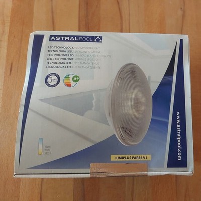 LumiPlus Scheinwerfereinsatz v1 LED PAR56 warmweiß Schwimmbad Ersatzlampe