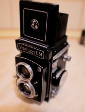 Yashica LM TLR Film Camera Medium Format 6x6 VGC Film Tested (See Samples)