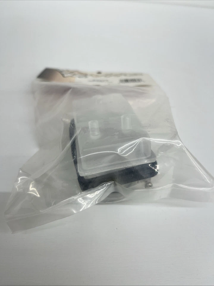 Cojines vibratorios de goma para tanque de combustible (75cc) NOS Traxxas 4448 Foto 3 de 4