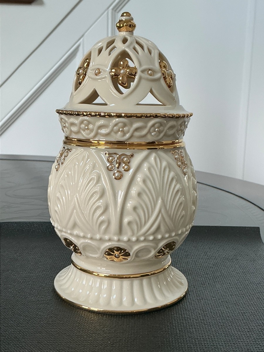 Lenox Illuminations Florentine & Pearl Domed Candle Jar w/Label