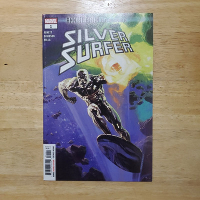 Silver Surfer #1 Collector's Item Marvel Comics 2020