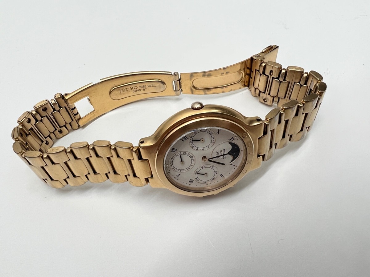 Men's Seiko 7F38-6110 triple date moonphase st steel back | eBay