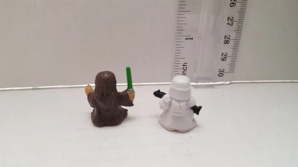 Star Wars Storm Trooper, Jedi mini figura juguete lote de 2 Foto 2 de 2