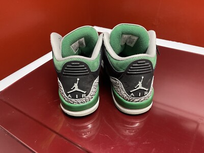 Jordan 3 Pine Green- used 3 times in great condition. Size 11 Jordan 3 Retro Mid Pine Green for Sale | Authenticity  main image 4