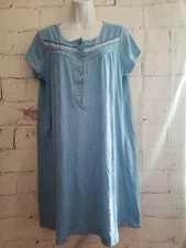 La Cera Nightgown Blue Polka Dot Medium 1/4 Button Round Neck Short Sleeve
