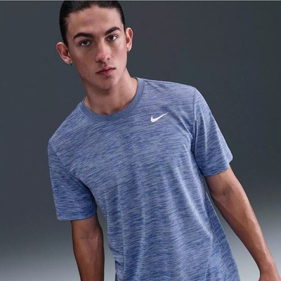 Nike Legend Veneer T-Shirt Men s Small Comet Blue Dri-Fit Lightweight Athlete