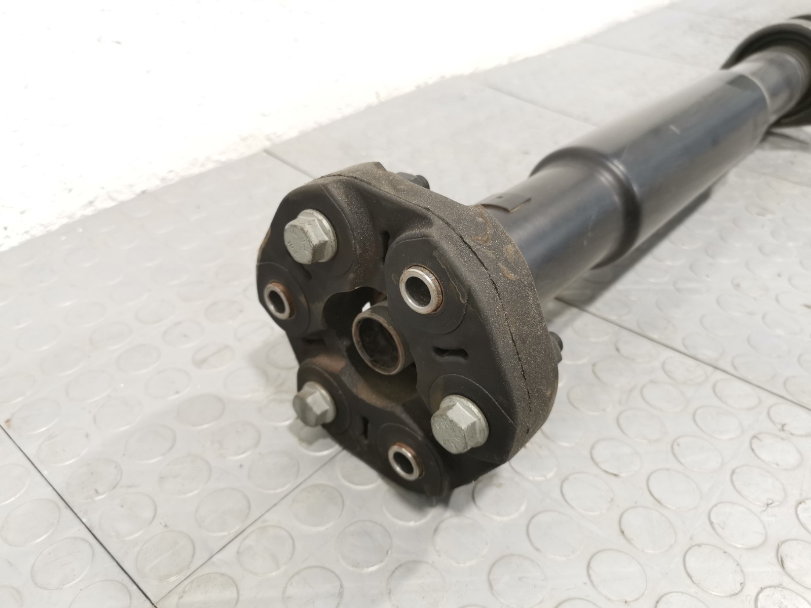 Maserati Ghibli S AWD 3.0L 2014 Rear Drive Shaft Propeller 6700085460 OEM