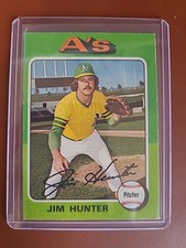 1975 Topps Jim Catfish Hunter #230 Oakland Athletics Vintage Baseball Card