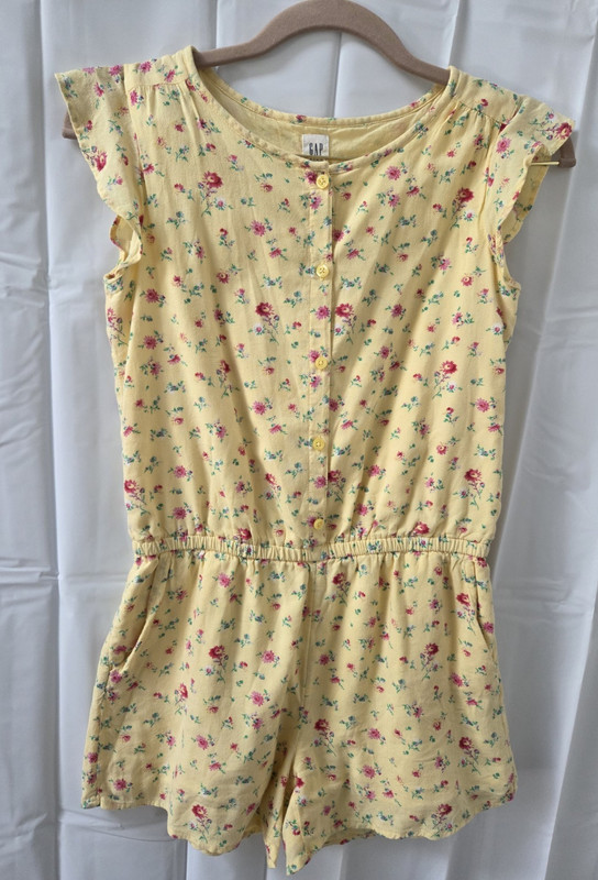 Girls Large GAP Kids Short 1 pc Romper Yellow Floral button up flutter cap slv