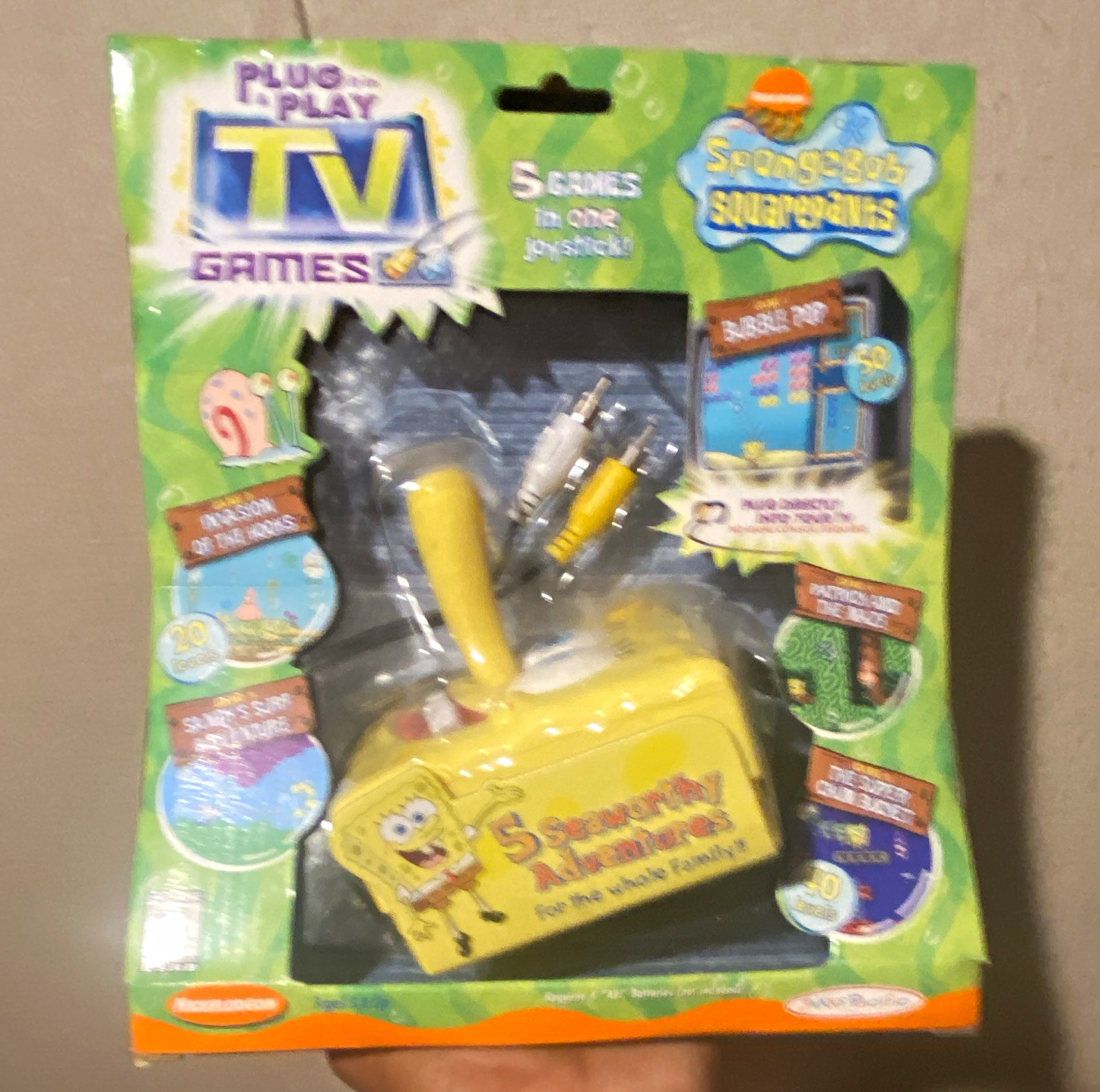 JAKKS Pacific SpongeBob SquarePants Plug & Play TV Game Joystick 2004