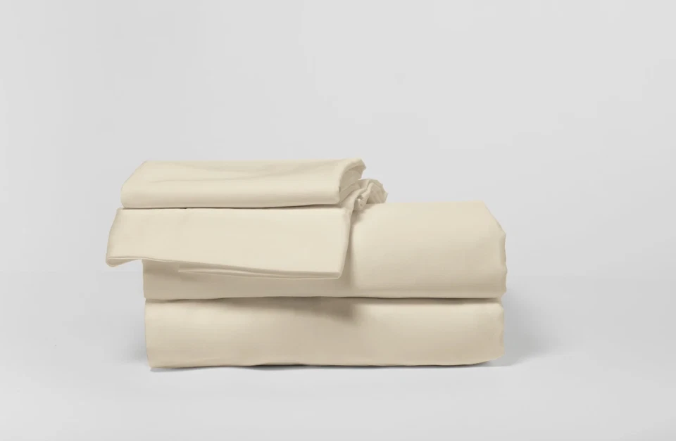 DreamFit Enhanced Bamboo™ Sheet Set Effortless Cool & Silky Comfort KING Ivory - Image 3 of 4