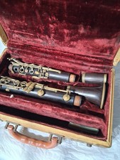 VINTAGE F.E. OLDS SPECIAL CLARINET AND ORIGINAL CASE LOOKS GREAT   