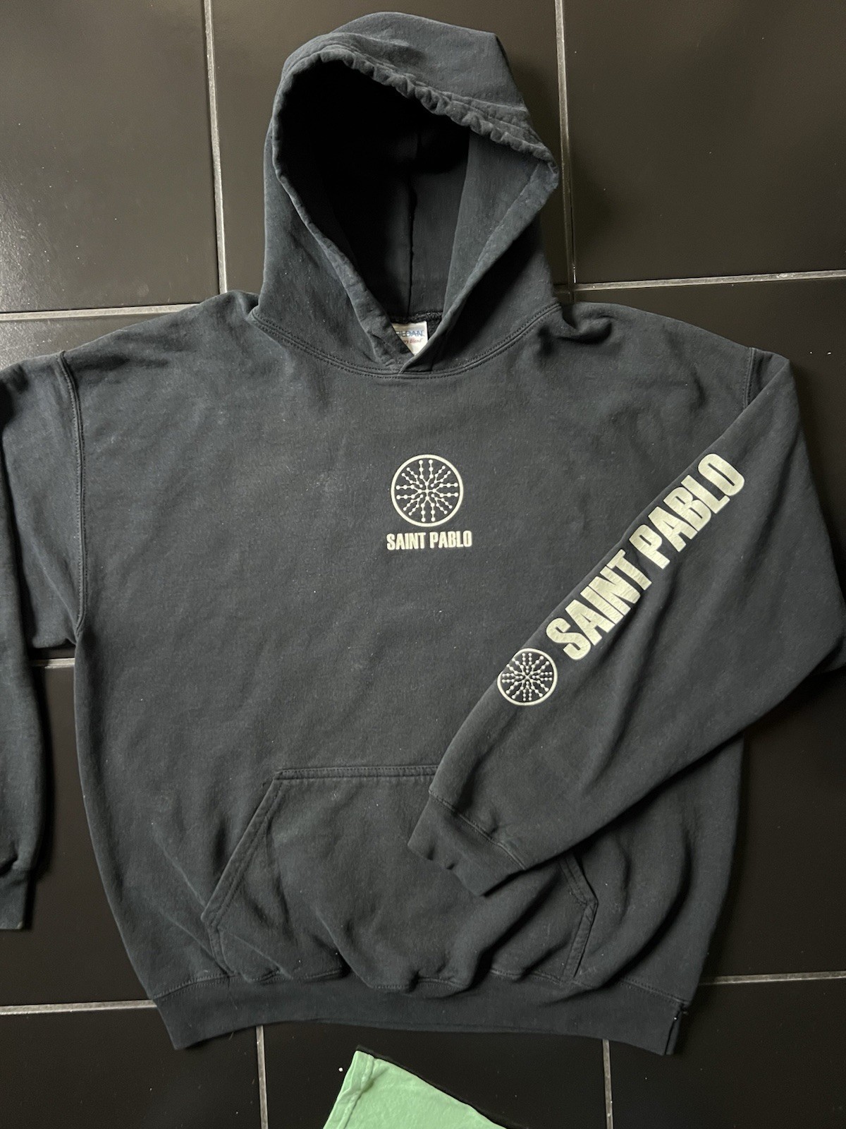 KANYE WEST 2016 Saint Pablo Tour Merch Black Hoodie L + Green T-Shirt M Yeezy thumbnail 3