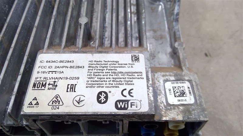 Receptor de radio GMC ACADIA 2020-2022 Match OEM 84817042  Foto 4 de 4