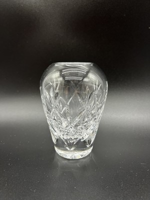 Tiffany & Co Sybil Diamond Cut Crystal Bud Vase 4.25  Tall