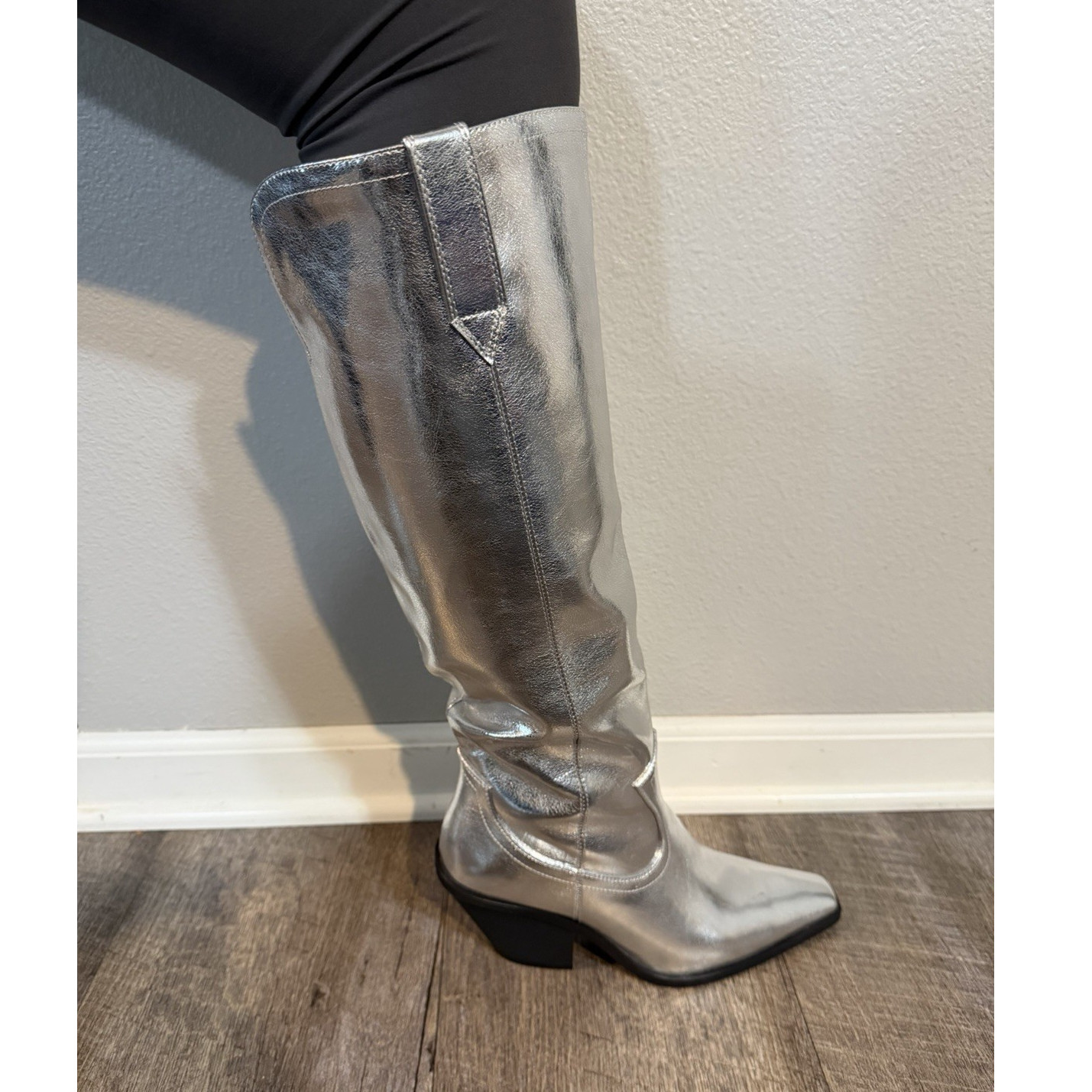 Scoop Women’s Silver Metallic Western Knee High Boots Block Pointed Toe 9 Zip