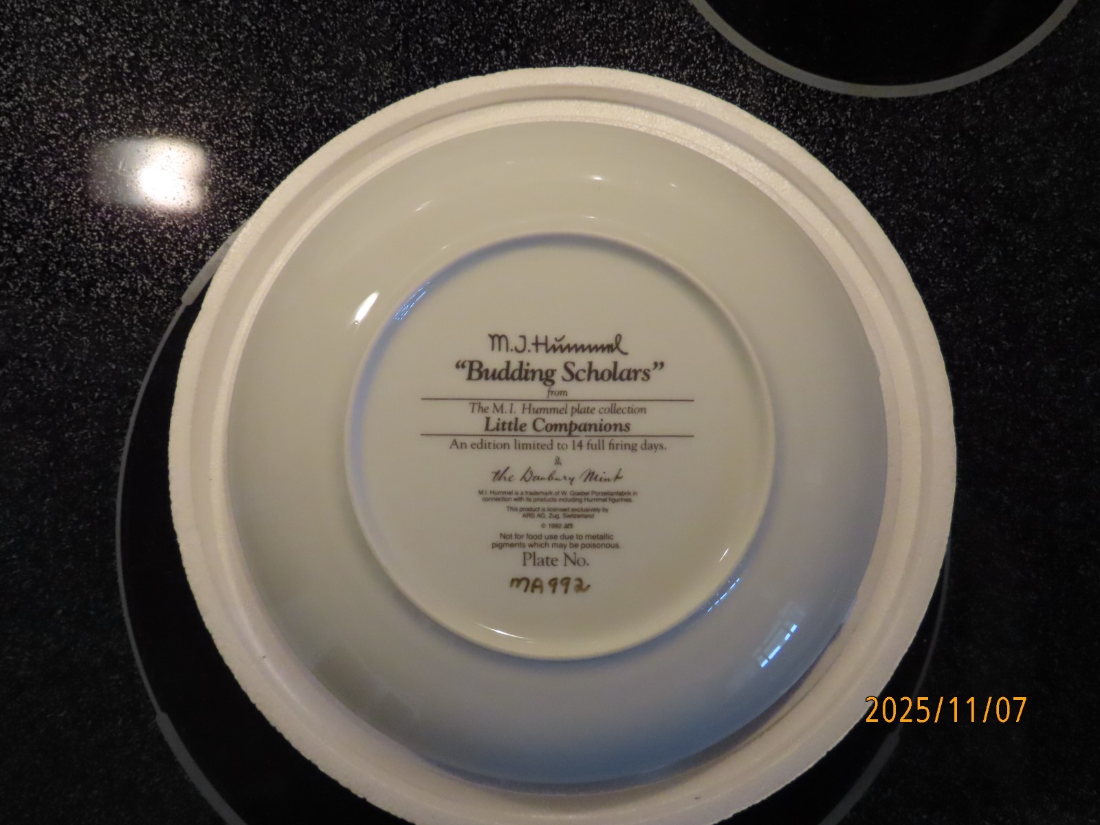 Set of Six (6) Danbury Mint M. J. Hummel Little Companions 8" Plates in Boxes